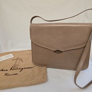 Vintage Salvatore Ferragamo Taupe Leather Fienze 12 Crossbody Bag